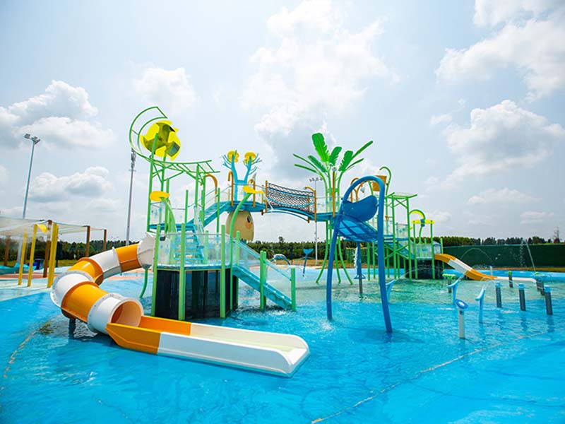 大型玻璃钢水上滑梯