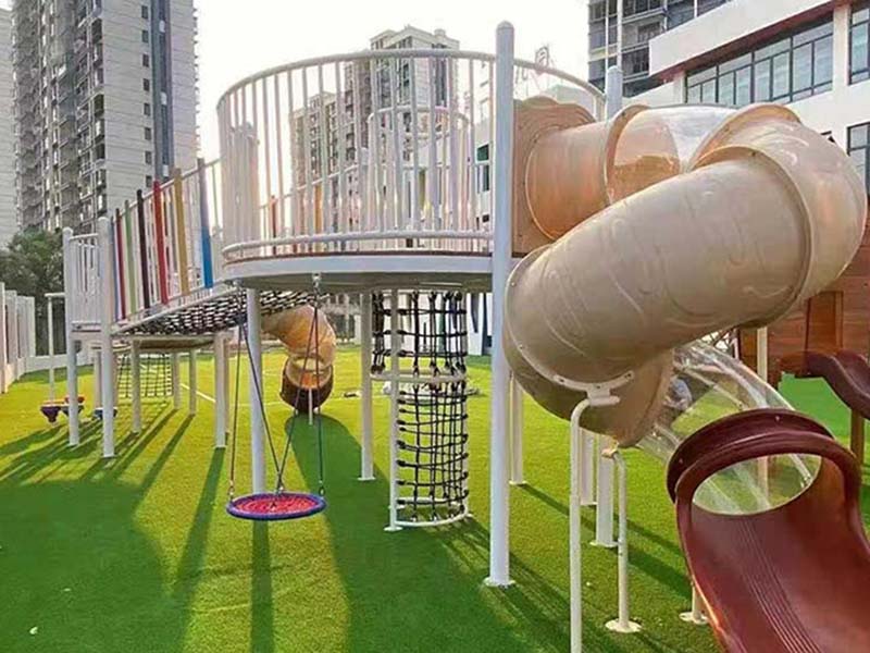 幼儿园室外大型滑梯