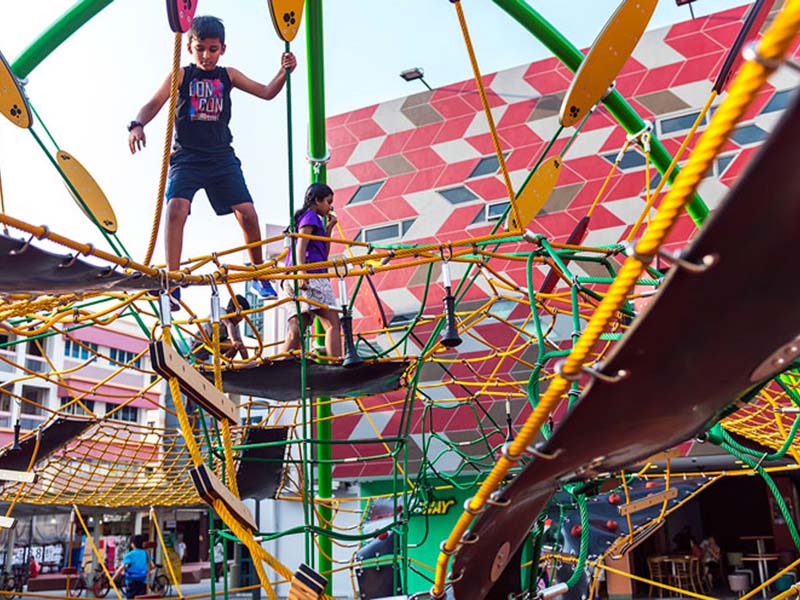 广场攀爬游乐设备