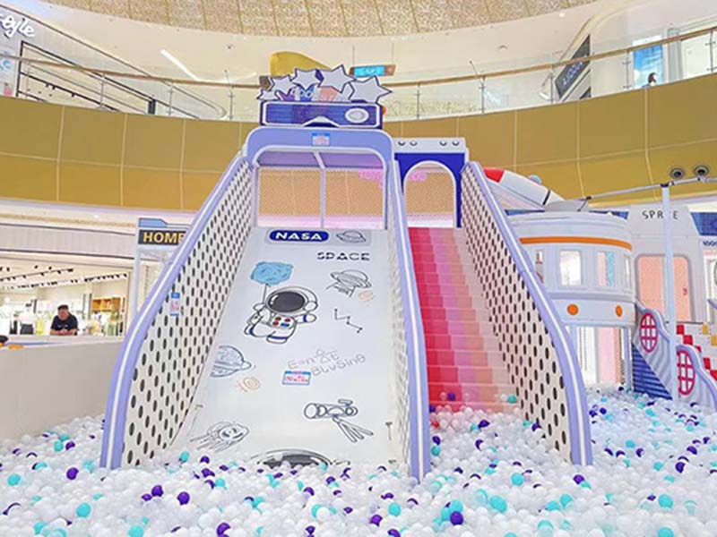大型室内儿童乐园设备