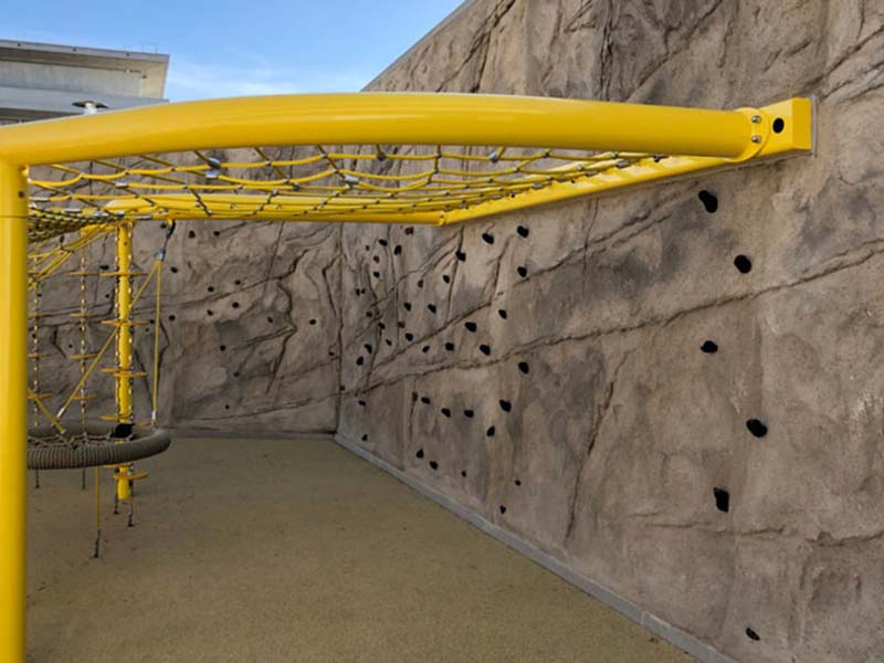 网绳攀爬游乐设备