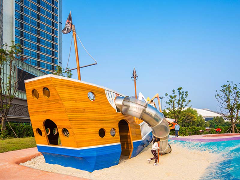 海盗船木质非标游乐设施